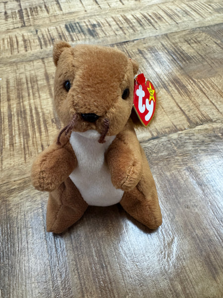 Nuts the Squirrel Beanie Baby ERRORS 9+ VERY RARE Retired 4114 TY