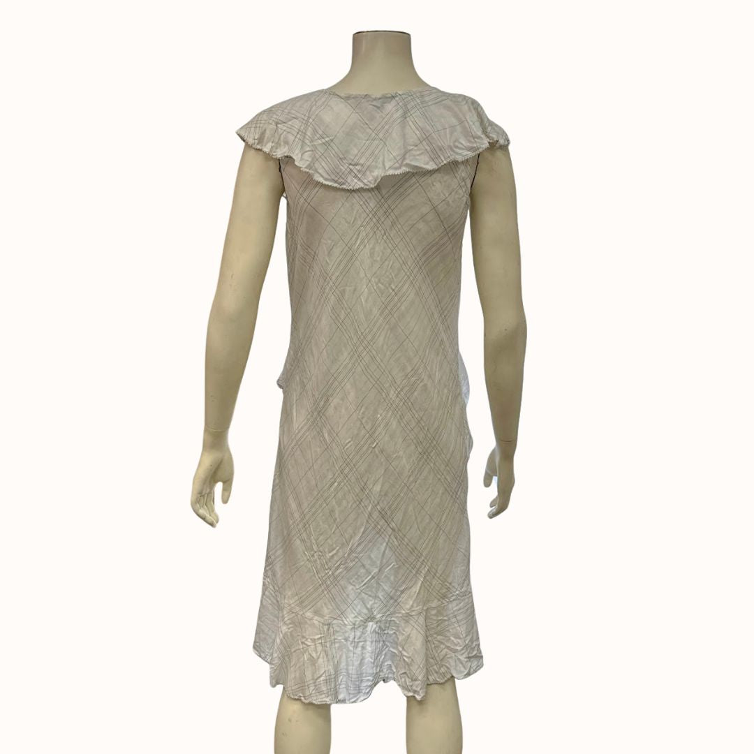Max Studio London White Sleeveless Tiered Ruffled Shift Dress, Size Sm Vanessa Jane Max Studio London White Sleeveless Tiered Ruffled Shift Dress, Size Sm Vanessa Jane