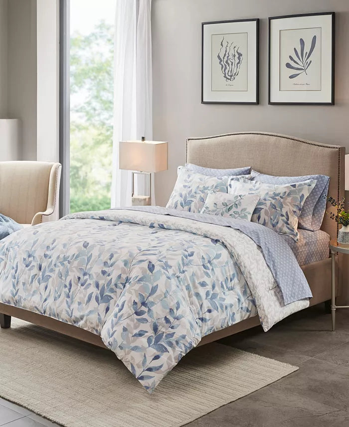 Madison Park Essentials Thelma Reversible Comforter Set with Bed Sheets