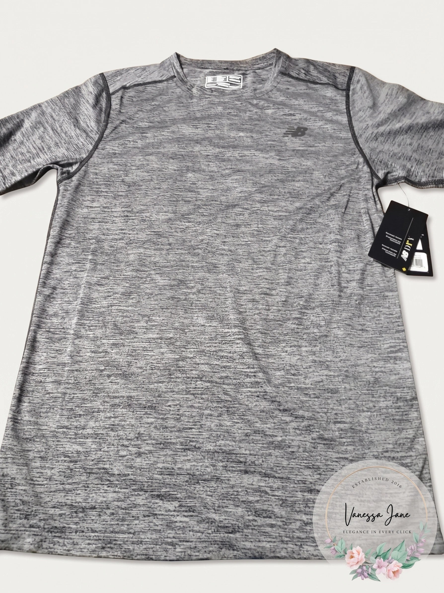 New Balance NB DRY 100% Polyester T-shirt Breathable, Size Small