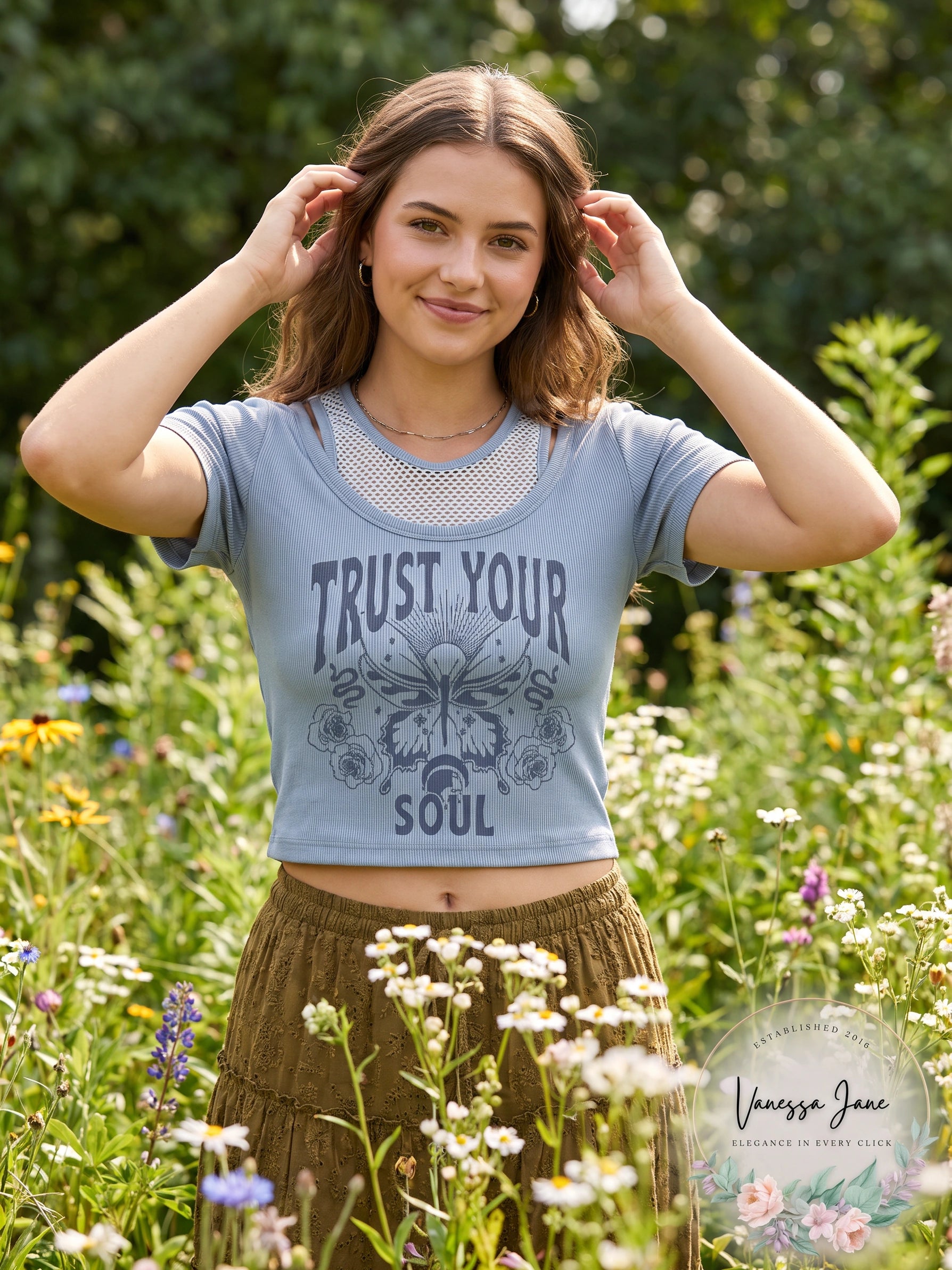 Almost Famous Seamless Faux Twofer Top, Size L/XL