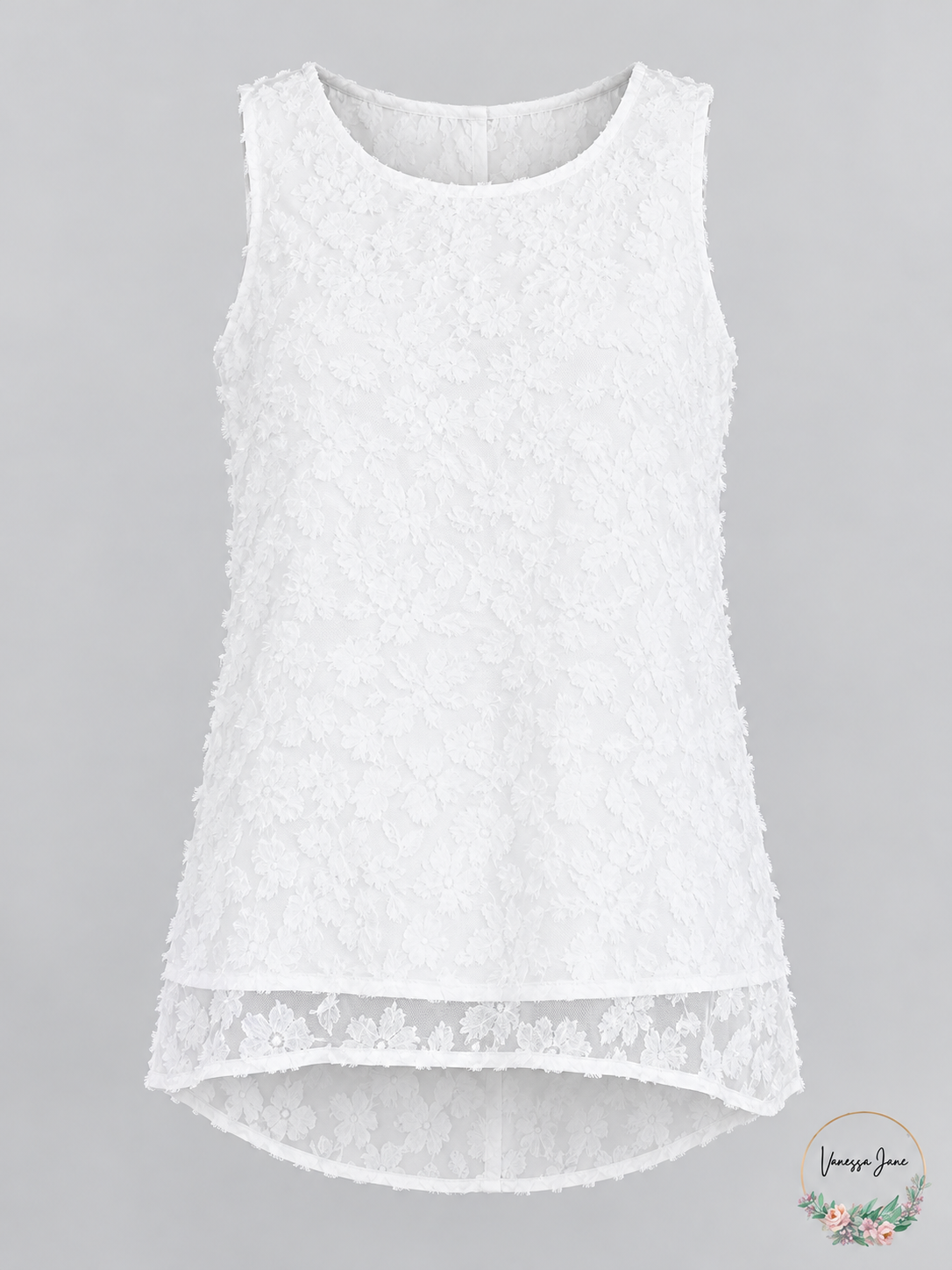 Alfani Women's White Fringed Sleeveless High-Low Blouse Small — stock photo