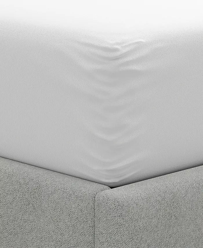 Allerease Maximum Allergy Relief Zippered Mattress Protector, Queen