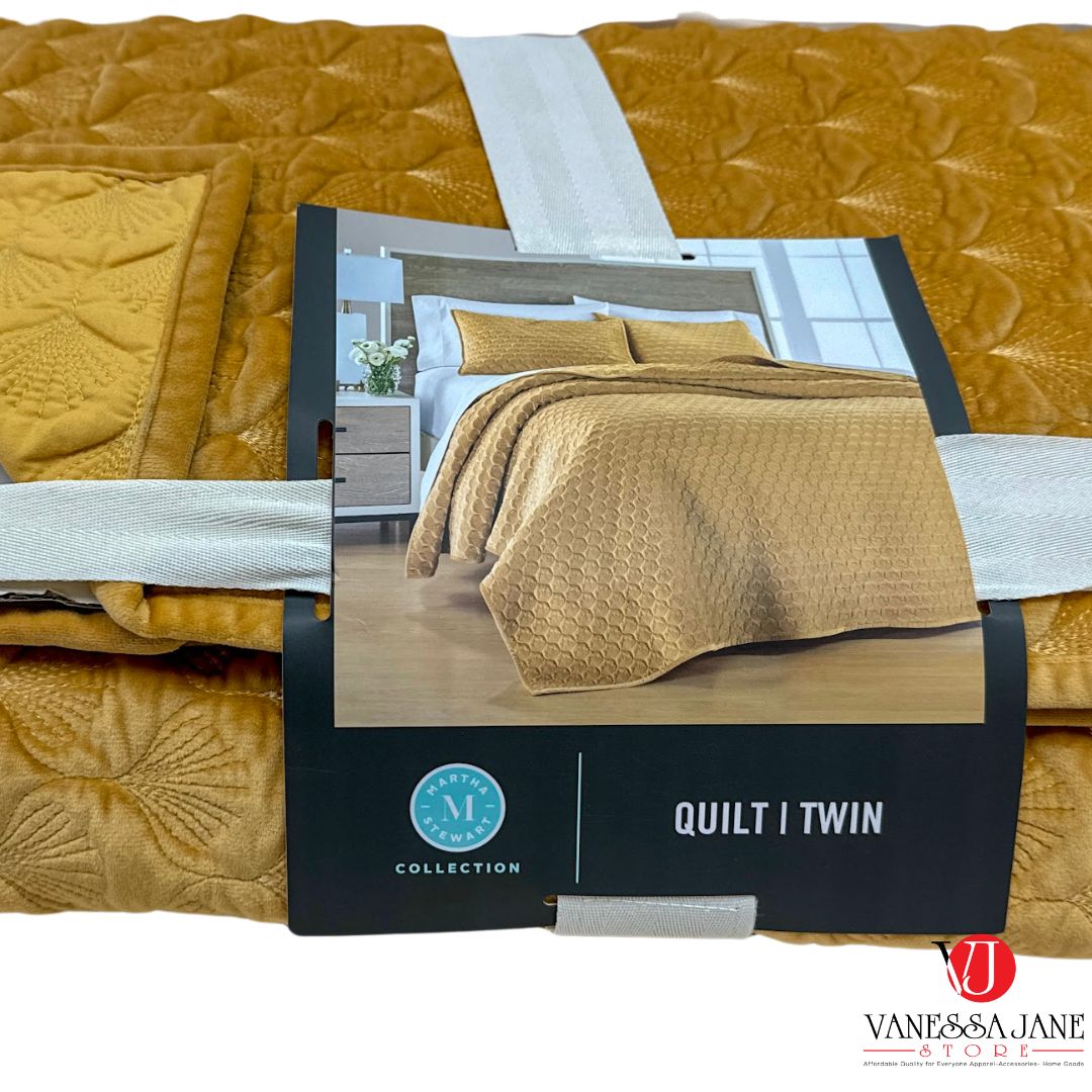 Martha Stewart Feather Velvet Twin/Twin XL Quilt, Yellow