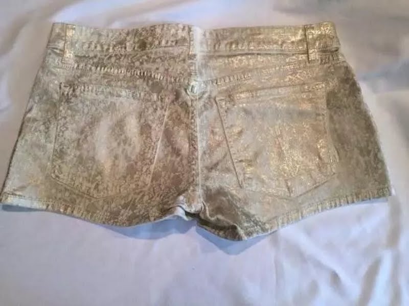 Rich and Skinny Gold Shorts, Size 28