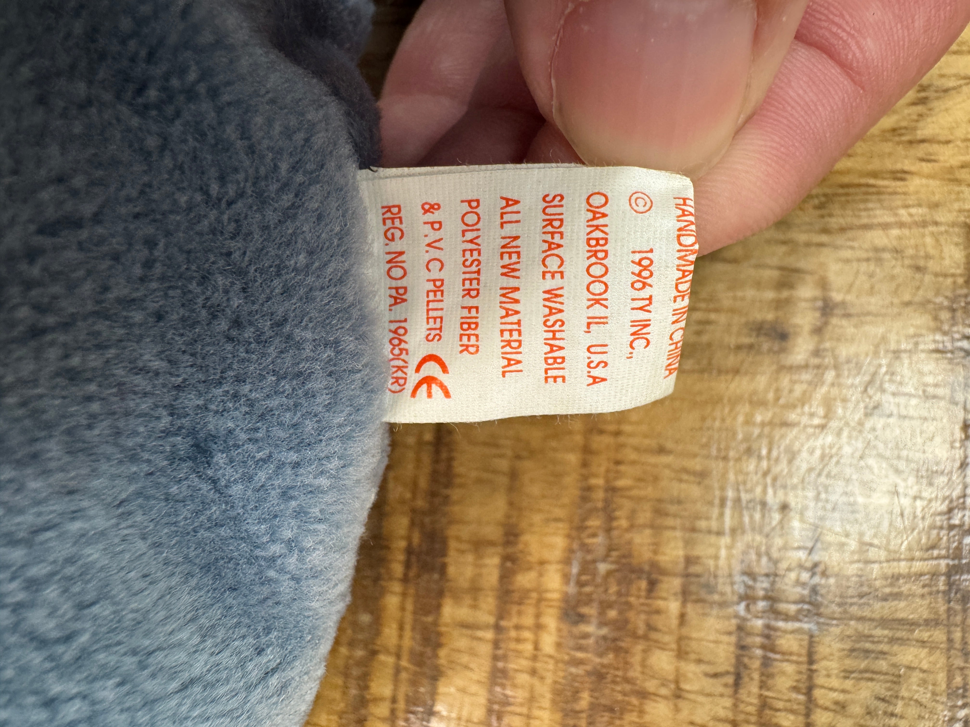 Ty Beanie Baby – Echo the Dolphin, Very Rare With Errors – Vanessa