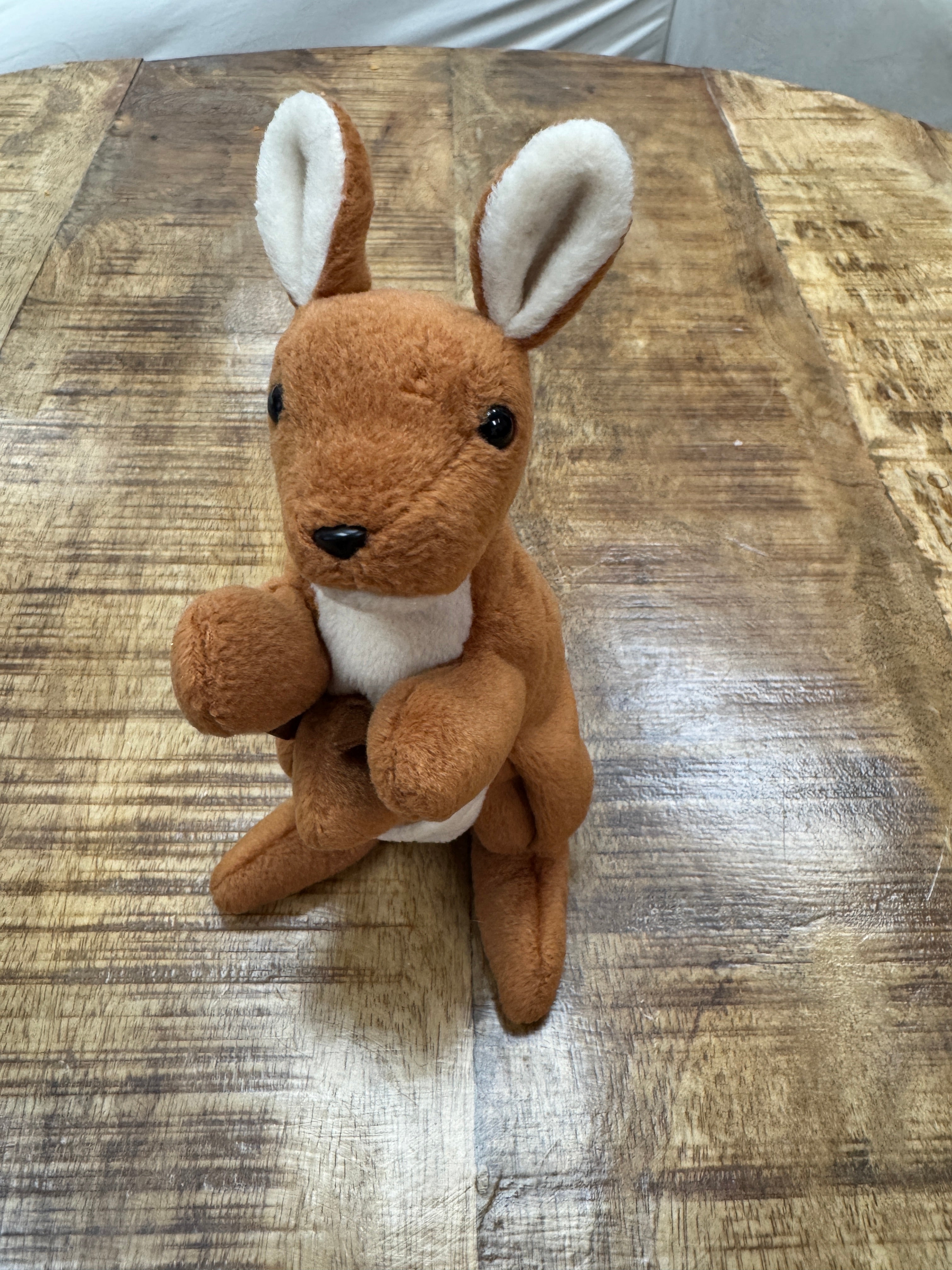 Ty Beanie Babies Pouch the Kangaroo, 1996