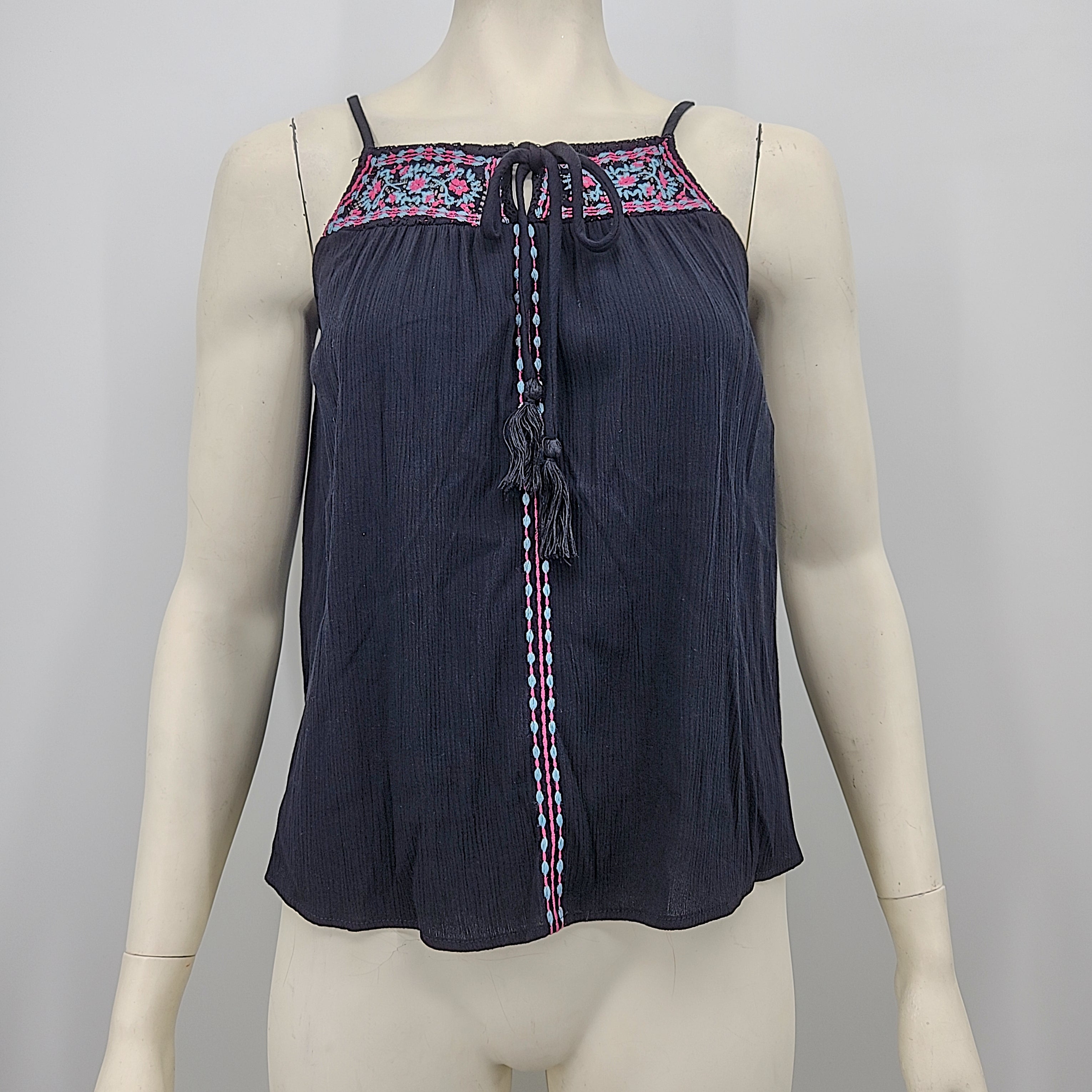 Crave Fame Embroidered Sleeveless Blouse, Size Small