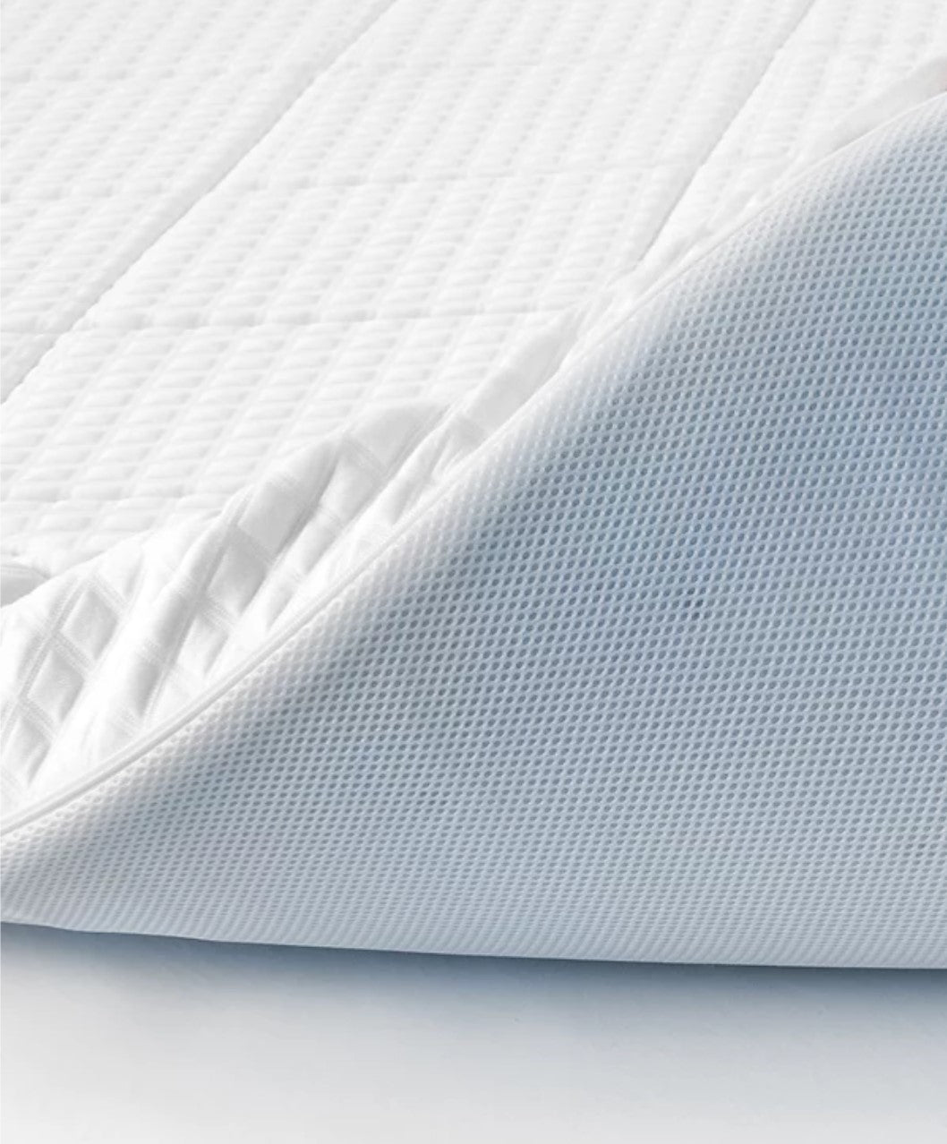 Therapedic 3in Deluxe Quilted Gel Memory Foam Mattress Topper, Queen