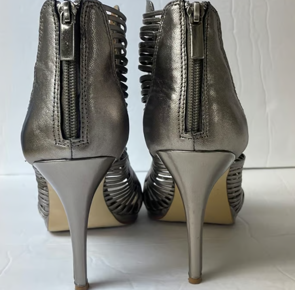 Kelsi Dagger Frayne Caged Leather Strappy Heels Silver Sz 8