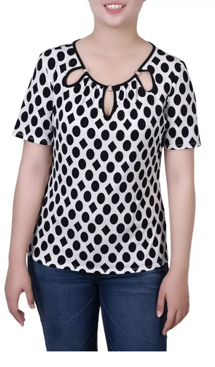 Ny Collection Plus Size Short Sleeve with Ring Details Top, 2X - Circles and Diamonds