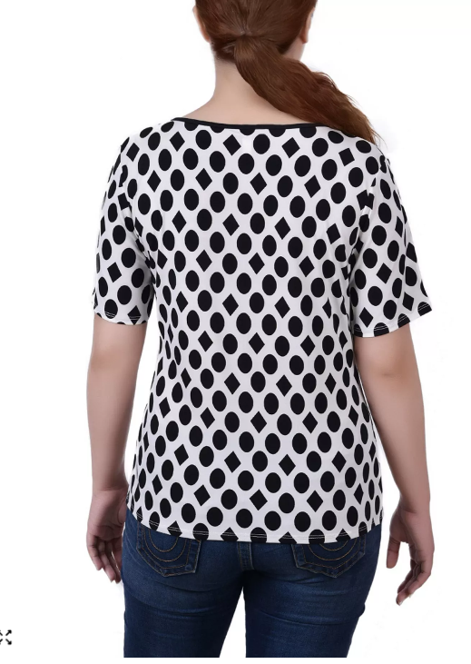Ny Collection Plus Size Short Sleeve with Ring Details Top, 2X - Circles and Diamonds