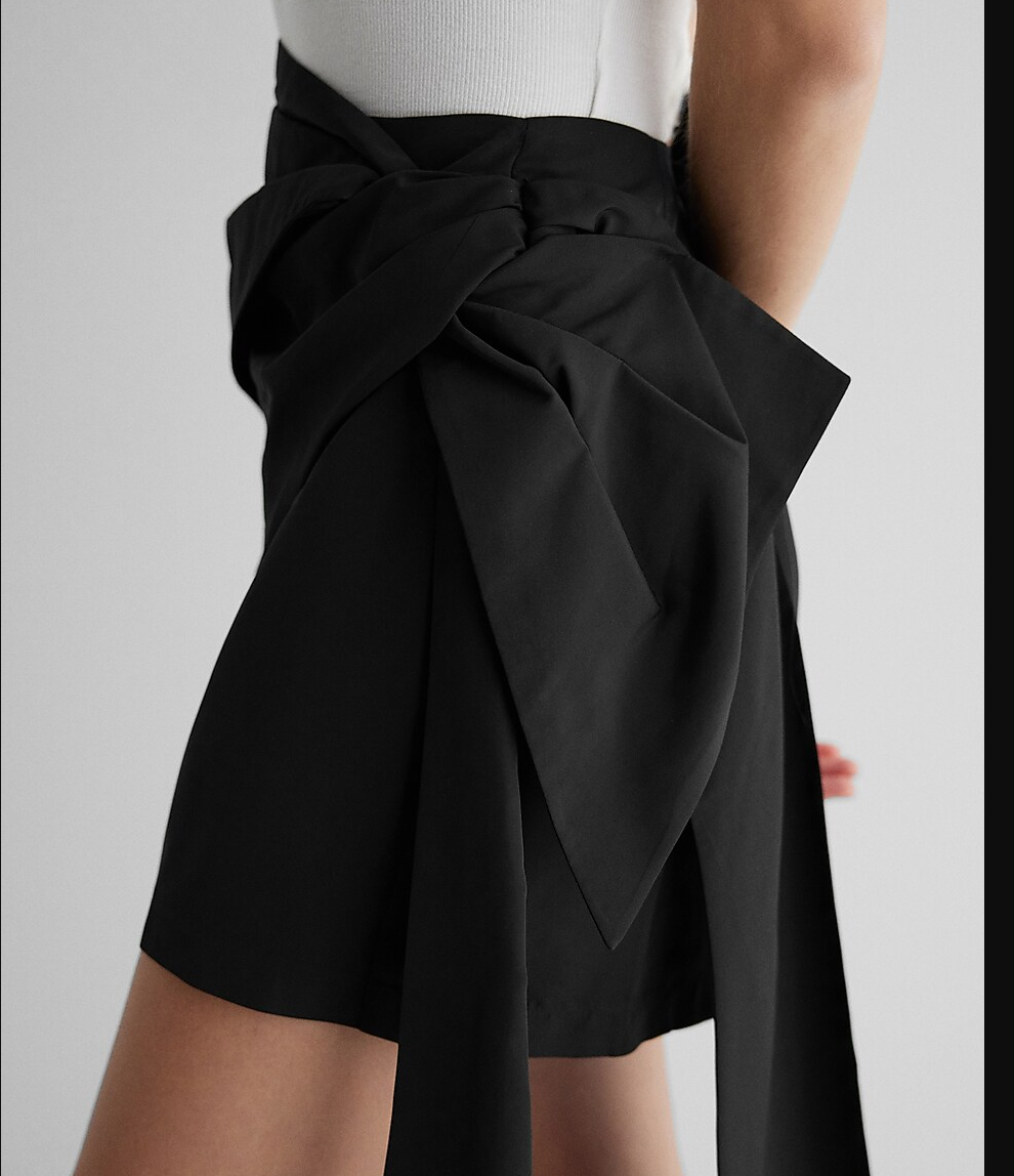 Express High Waisted Statement Bow Mini Skirt, Size 4