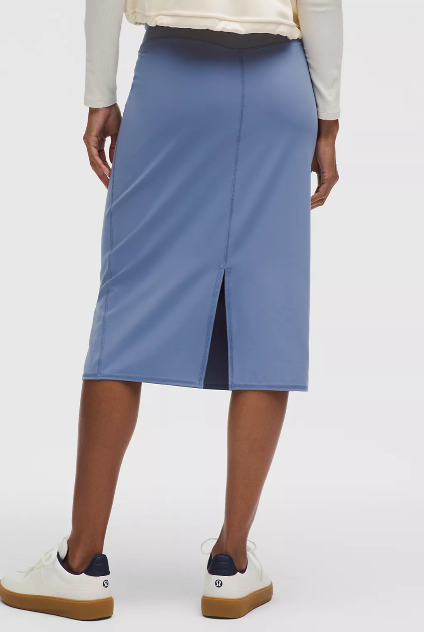 Lululemon Nulu Slim-Fit High-Rise Midi Skirt