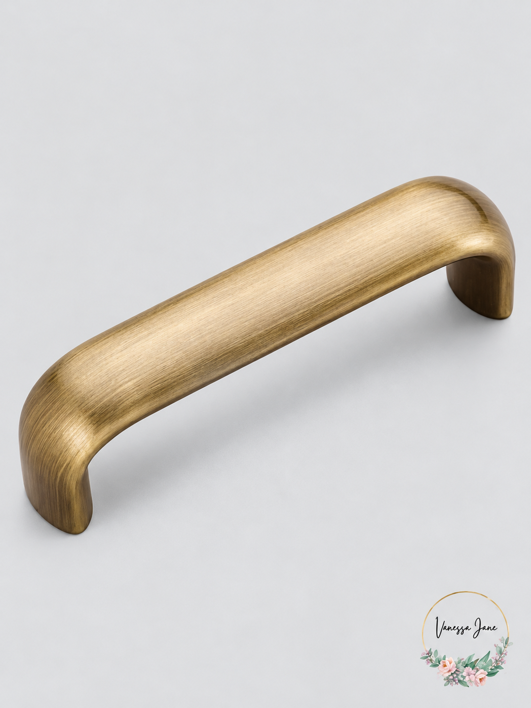 K1-9013 Satin Dover Power and Beauty Solid Brass Cabinet Pull – 3 In. – stock photo, Vanessa Jane