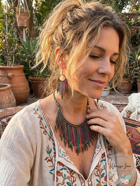 Vera Wang Born To Rule Boho Chain Fringe Collar Necklace and Earrings Colorful S