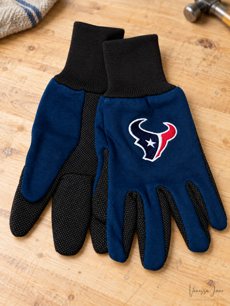 NFL Houston Texans Two-Tone Gloves, One Size — lifestyle candidate