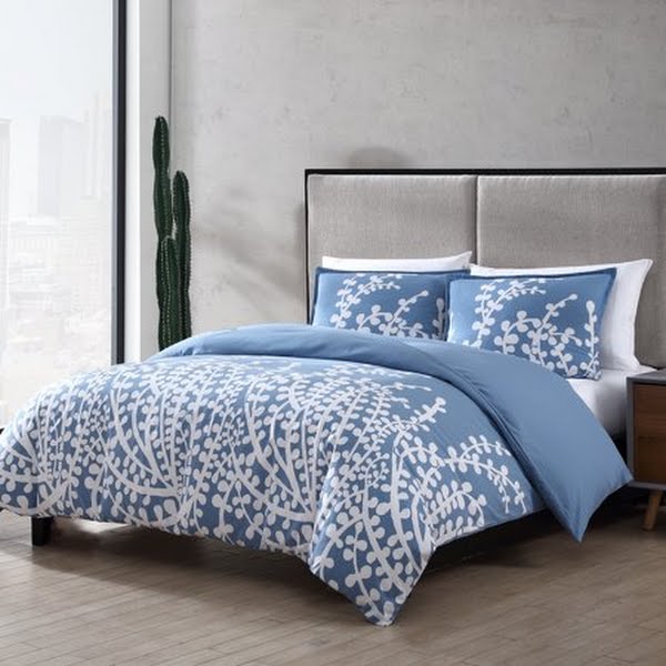 City Scene Branches 3-Piece Blue Floral Cotton Full/Queen Duvet Cover Set