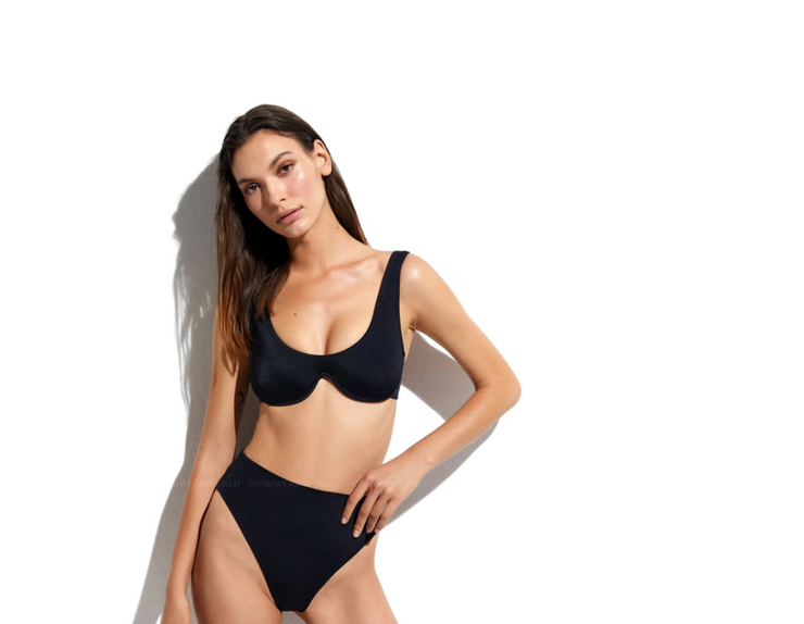 Oye Swimwear Underwire Bikini Top, Size XS