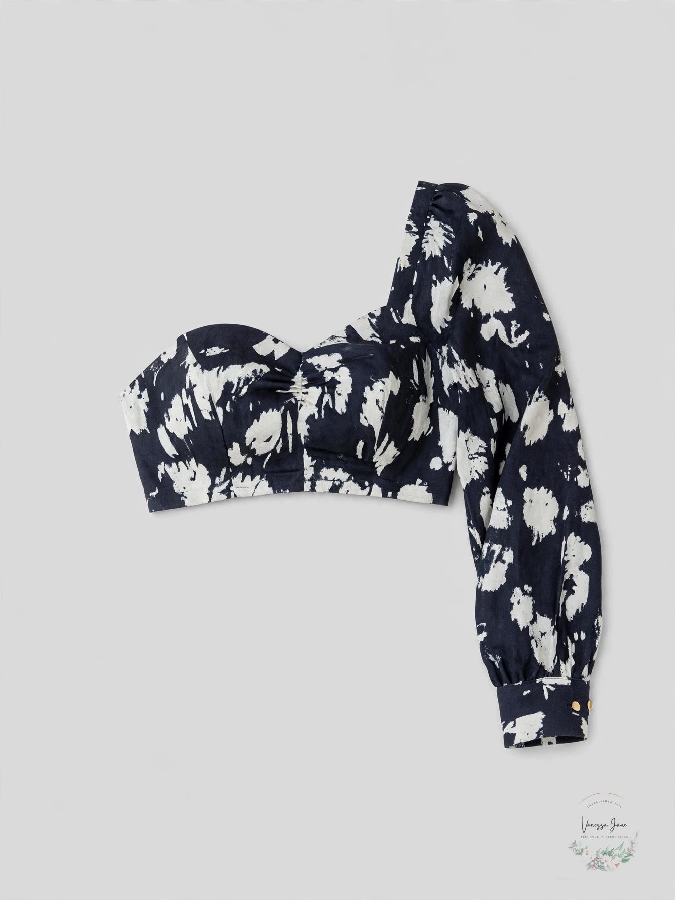 Bebe Iris One Shoulder Crop Top Black White Floral Print Size 8
