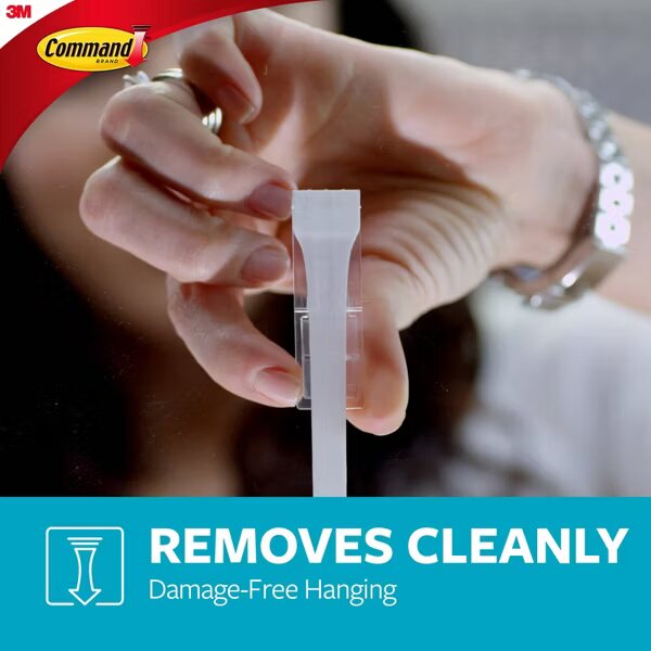 Command Large Bathroom Hook with Water-Resistant Strips, 2-Pack