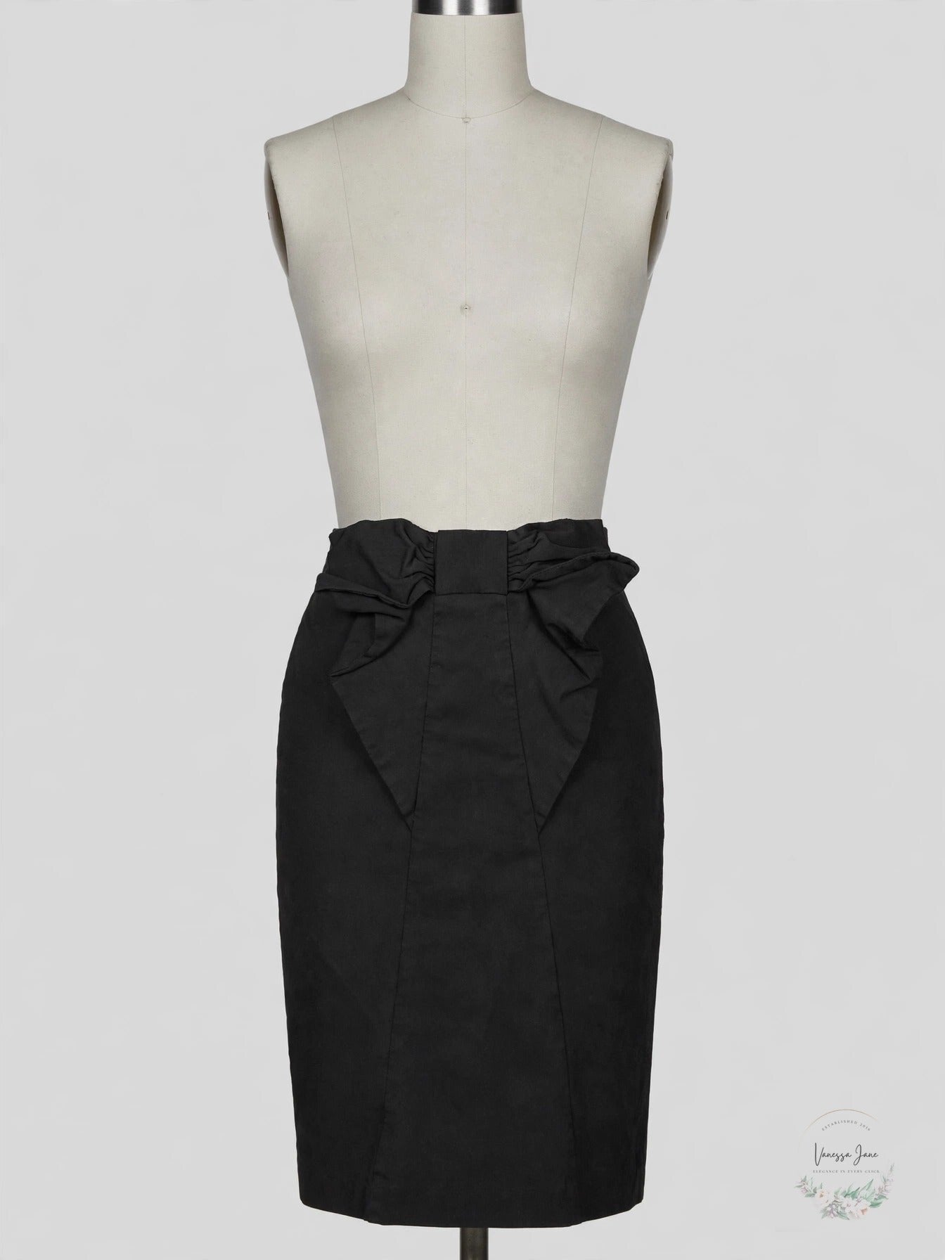 Joe B by Joe Benbasset Pencil Skirt With Bow, Size Small