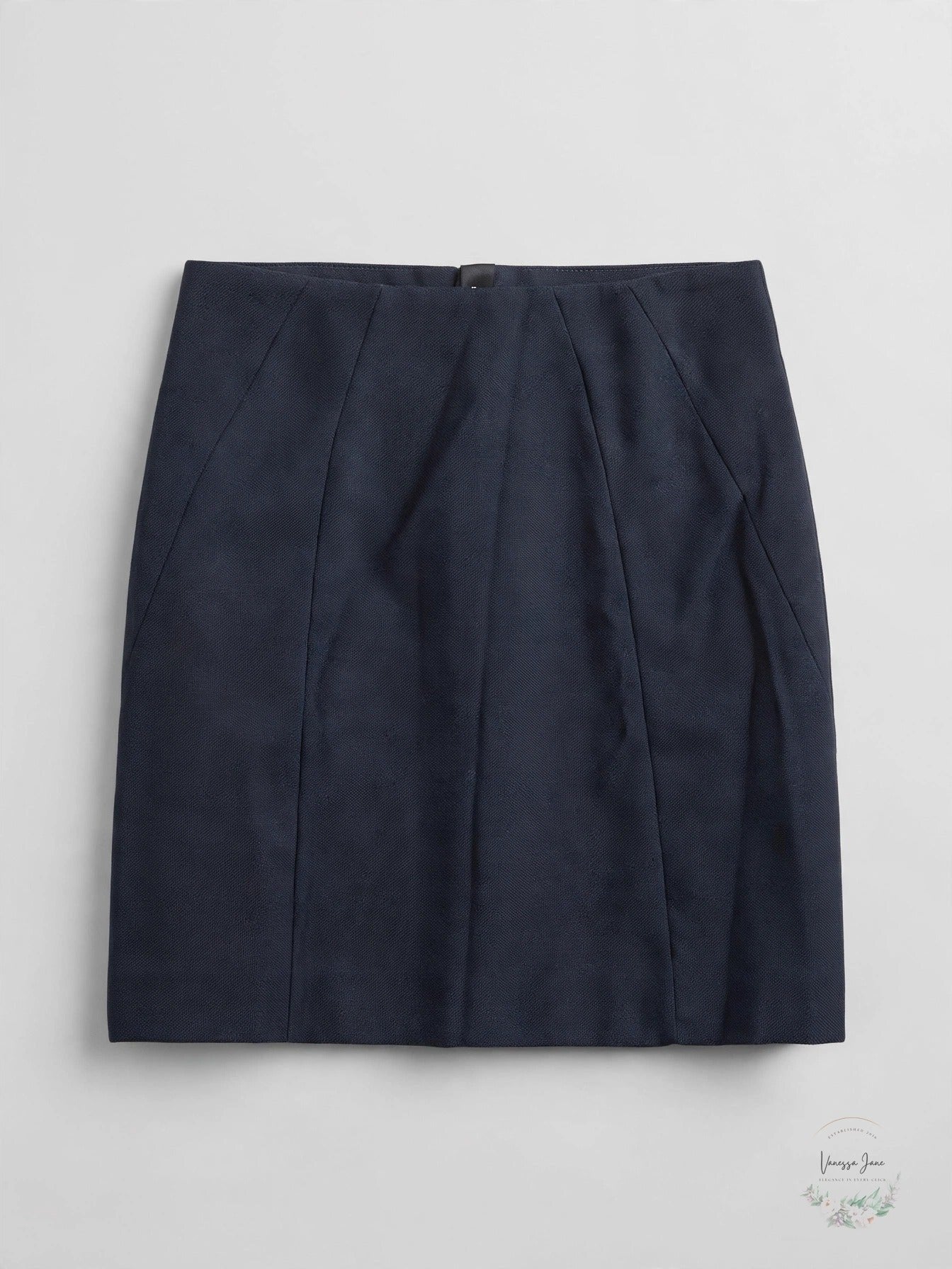 Ann Taylor Seamed Pencil Skirt, Size 0