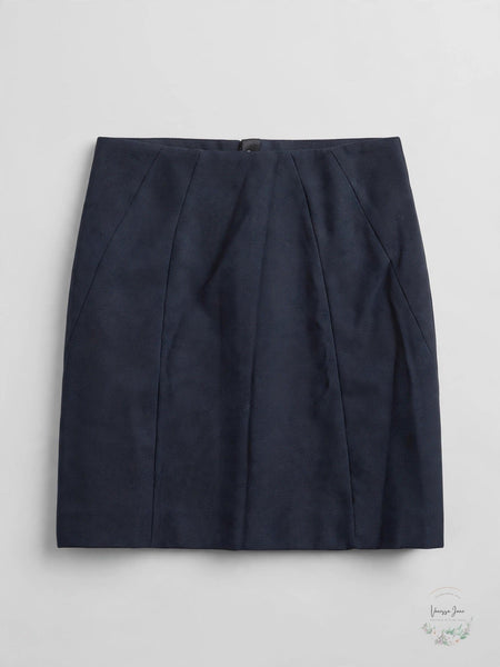 Ann Taylor Seamed Pencil Skirt, Size 0