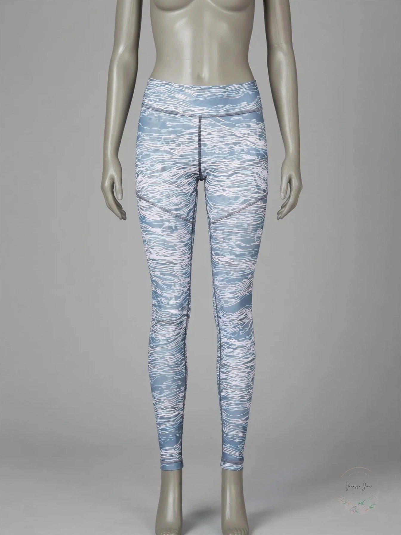 Lululemon Arise Tight *lululemon lab 28, Size 2