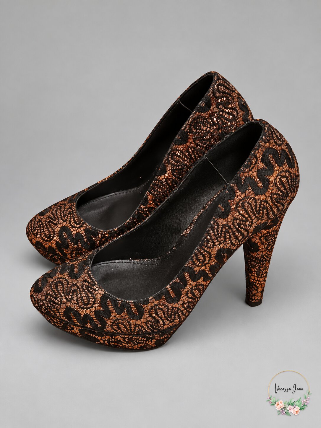 Colin Stuart Victoria’s Secret Heels, Size 8