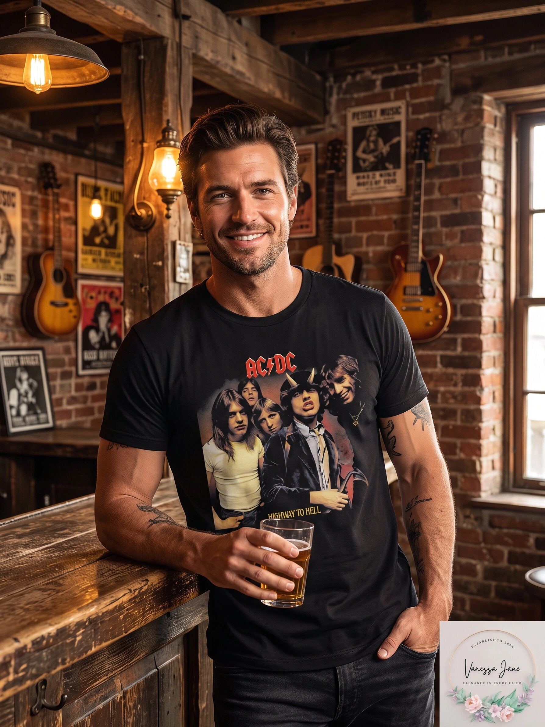 Pacsun AC/DC Highway to Hell Short-Sleeve T-Shirt-S, Size Small