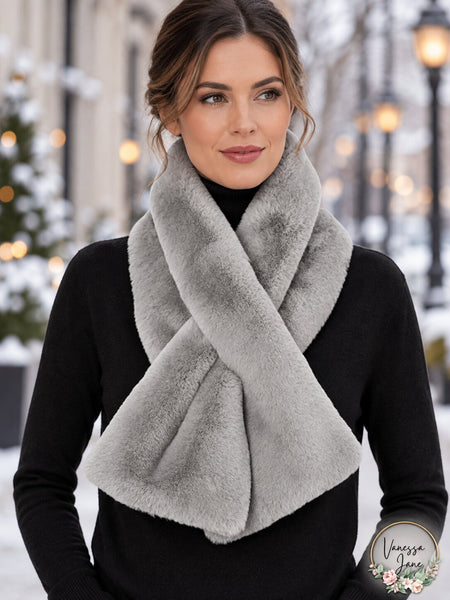 Apparis Bambi Lightweight Faux Fur Scarf