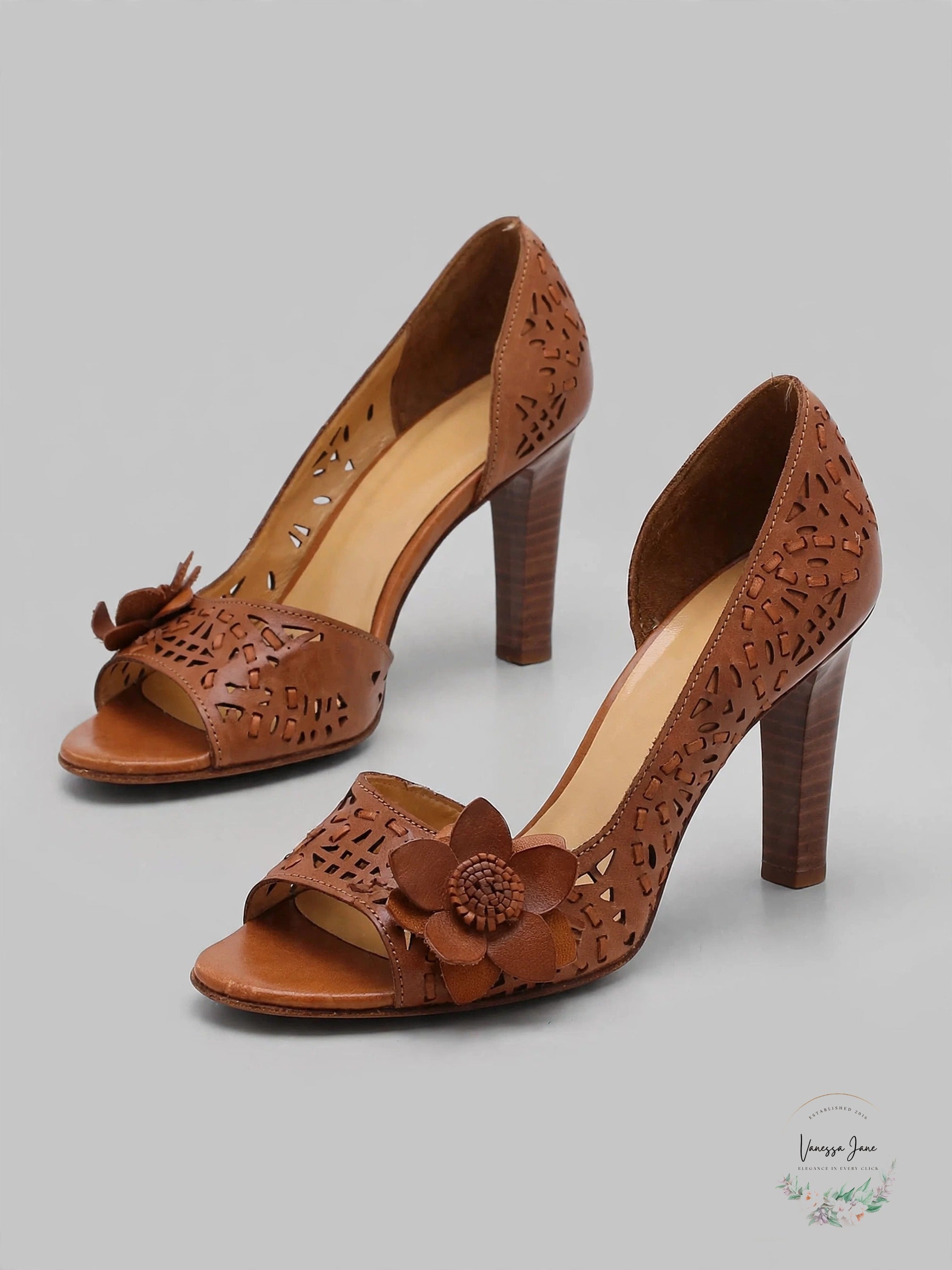 Via Spiga Tan Woven Leather Open-Toe Heels with Flower, Women's Size 8