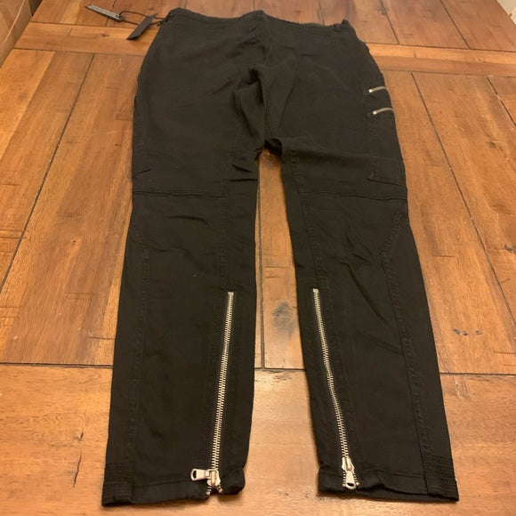 BLANK NYC Zipper Cargo Pants Size 25