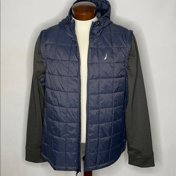 Nautica Quilted Jacket with Detachable Sleeves, Size 3XL