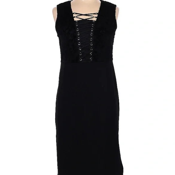 Love Scarlett Petite Corset-Laced Velvet Bodycon Dress