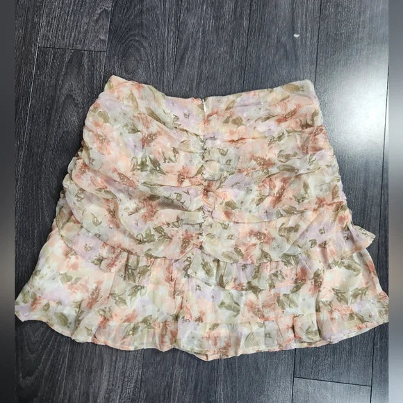 Lulus floral mini skirt, Medium