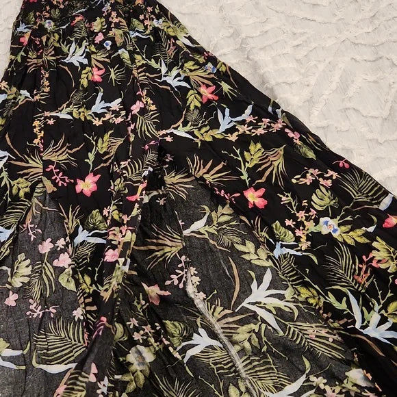 Beautiful black tropical print Raviva dress size Small