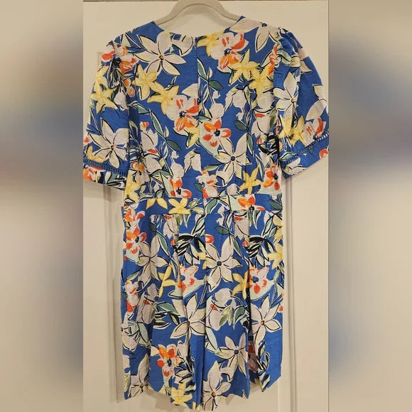 Skies Are Blue Floral Romper, Size Medium