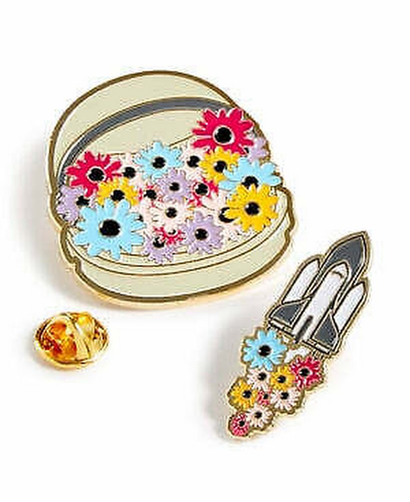 Macy's Flower Show Brooch Pack