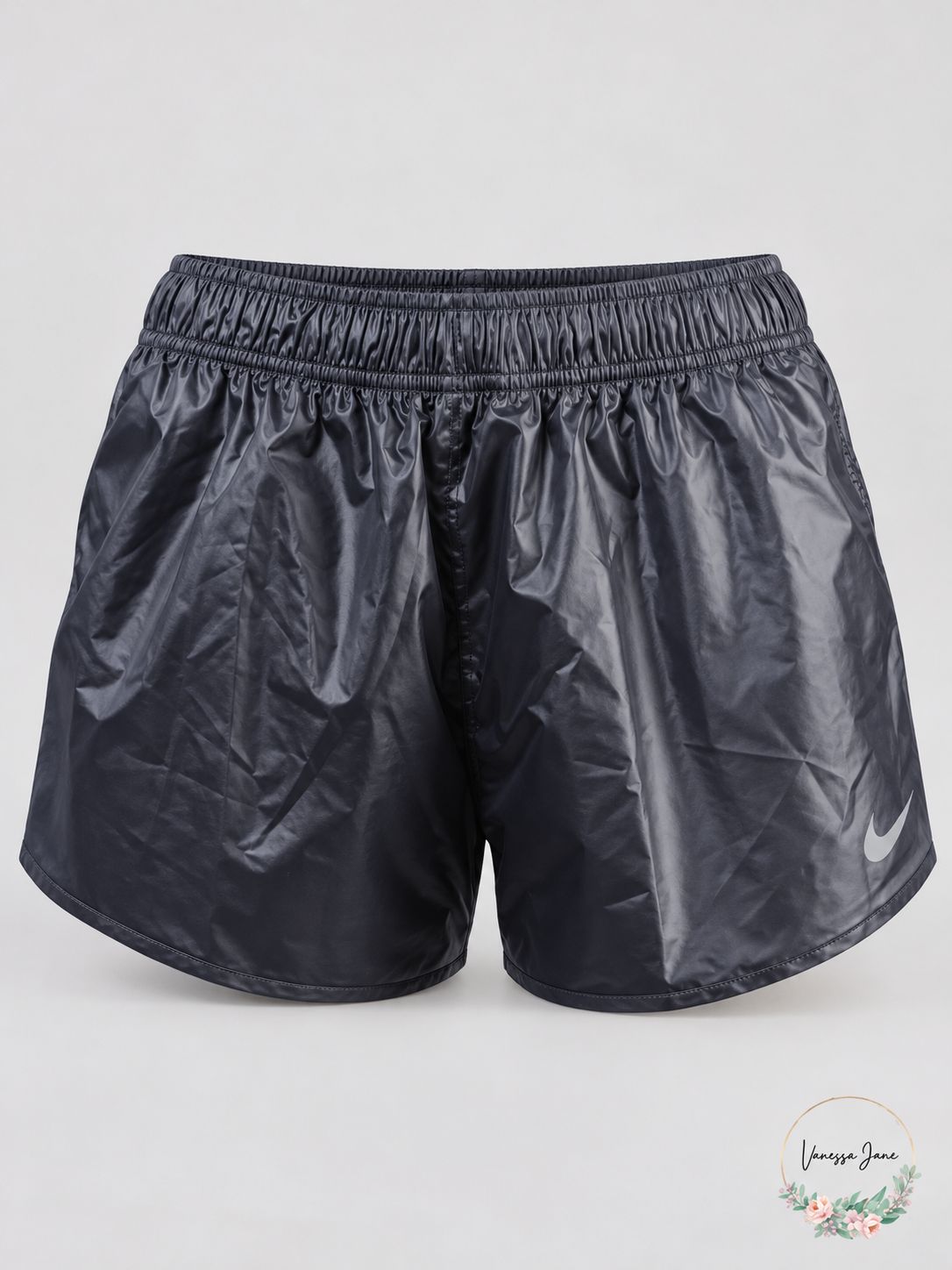 Nike Women's Dri-FIT Tempo Athletic Running Shorts XS Gray — stock photo