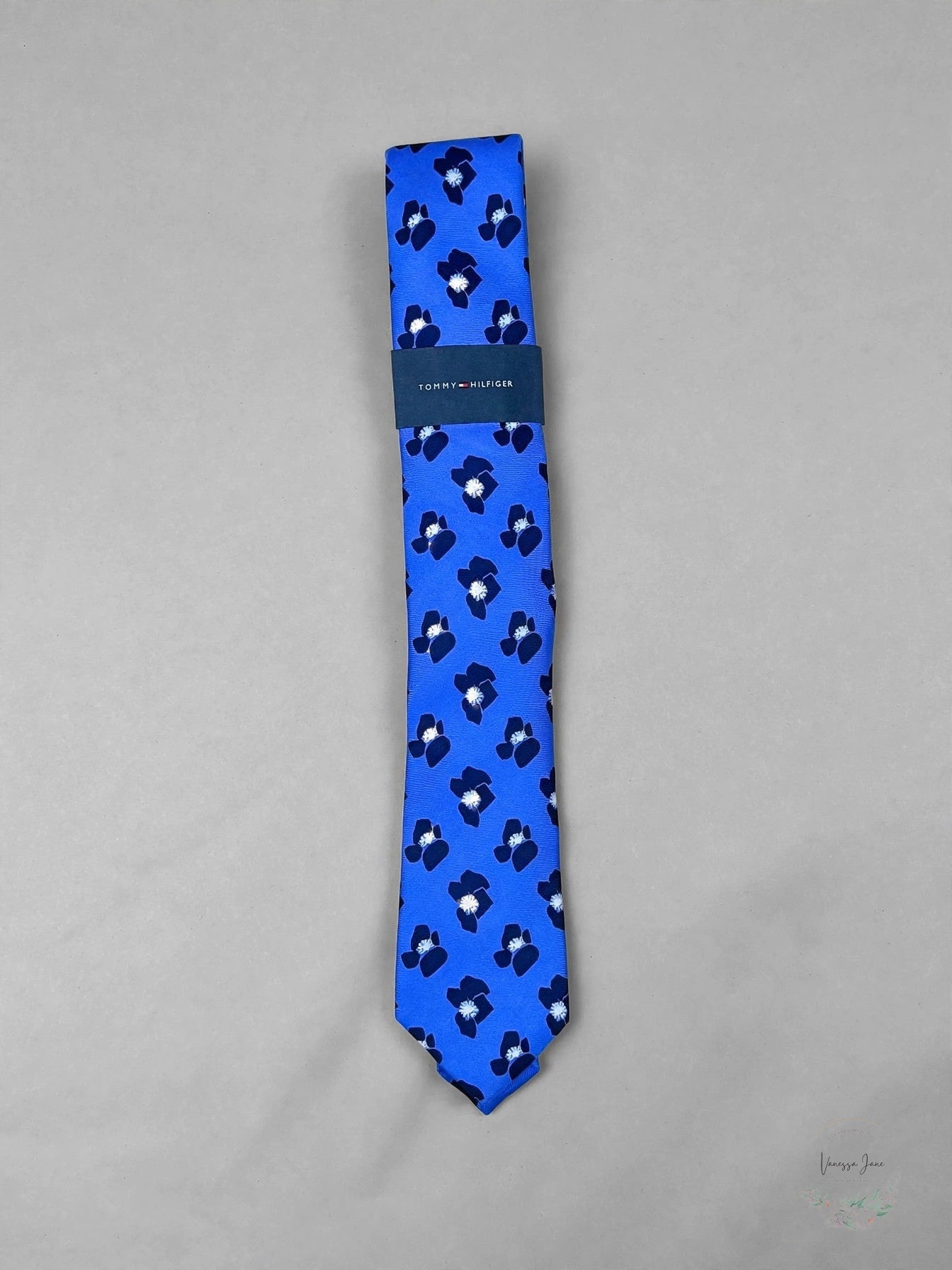 Tommy Hilfiger Mens Silk Slim Tie