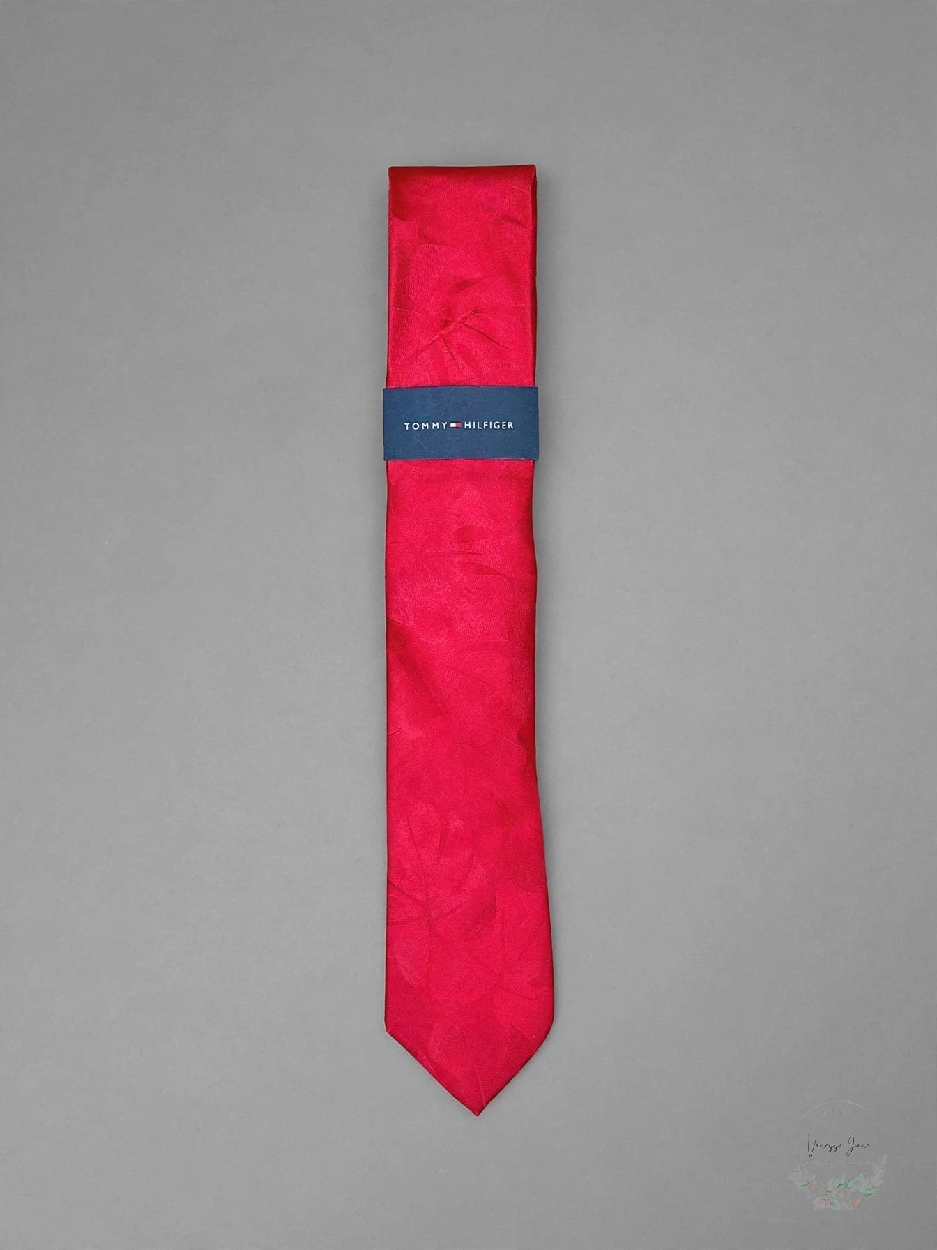 Tommy Hilfiger Mens Monstera Plant Silk Pattern Neck Tie Red