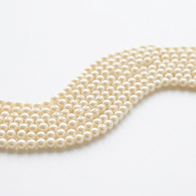 Weebee 200Pcs Glass Pearl Beads Loose Spacer Round Czech, Cream /4mm