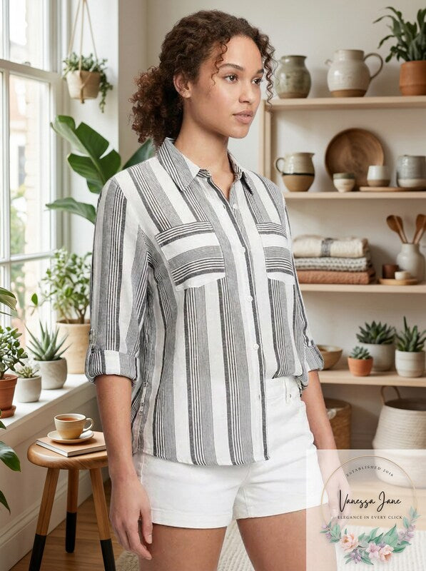 Hippie Rose Juniors Roll-Sleeve Utility Shirt, Size Small