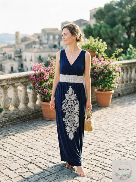 Currants Maxi Dress, Size Small