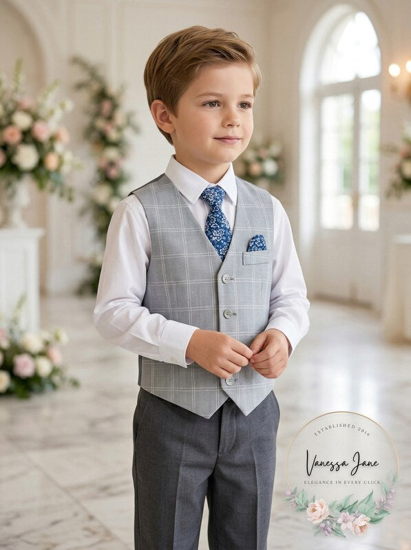 Nautica Vest And Tie Size 18M