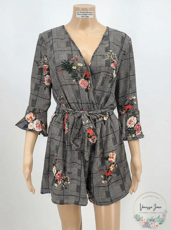 Iris Womens Boutique Flower Romper-Shorts, Size Large