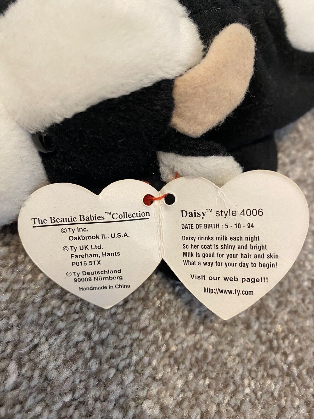 Ty Beanie Baby Daisy the Cow Style 4006, 1994 With 18 Errors