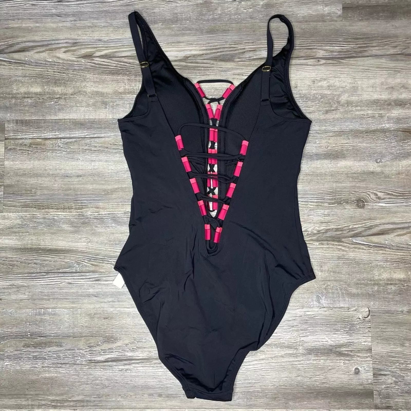 Bleu Rod Beattie James Bonded Black and Rouge One Piece, Size 4